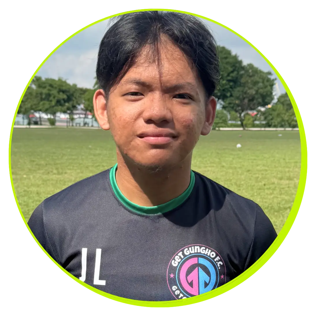 Coach Levi football coach Singapore youth training